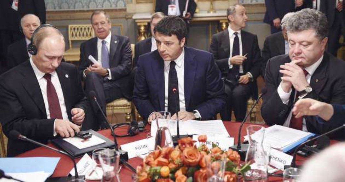 Порошенко анонсировал переговоры с Путиным