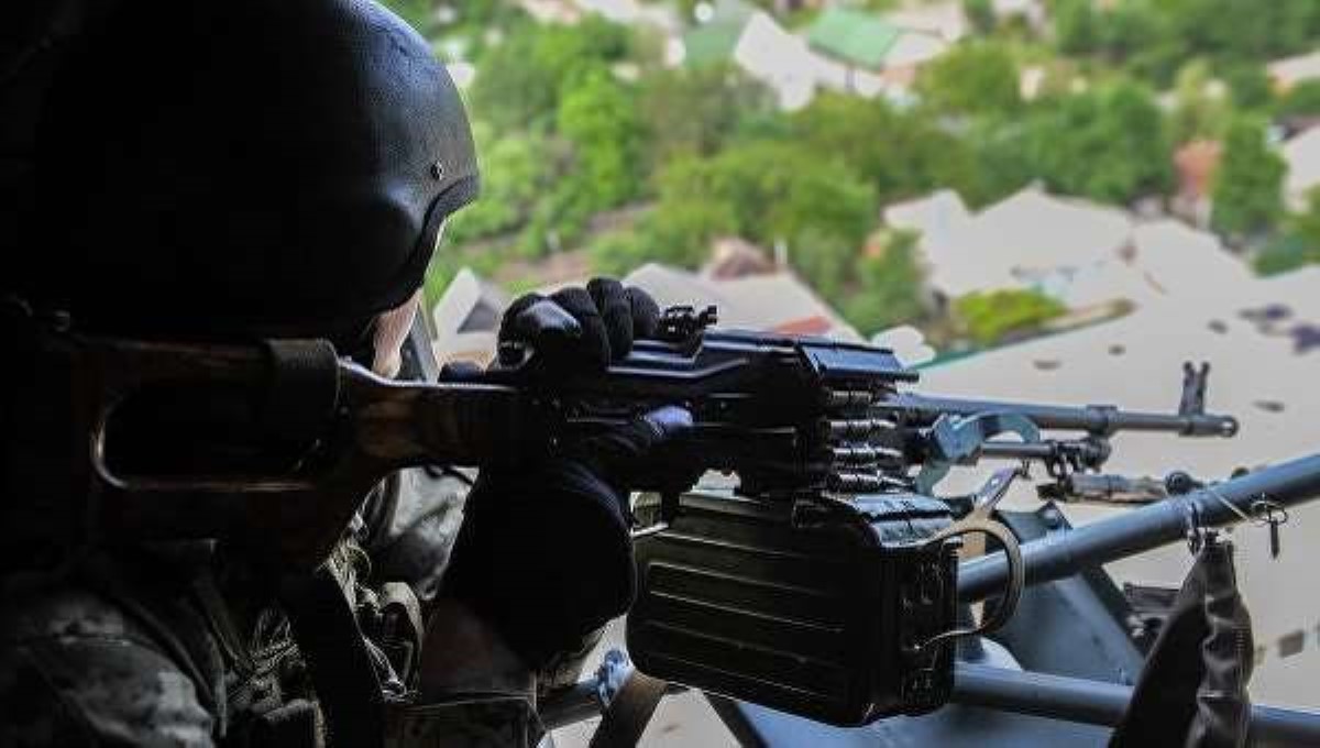"За непослушание наказывают": бойцам АТО запретили отвечать на обстрелы террористов