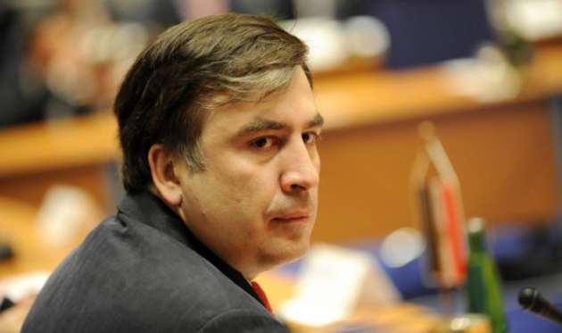 Саакашвили показал паспорт, по которому проехал границы США и Польши