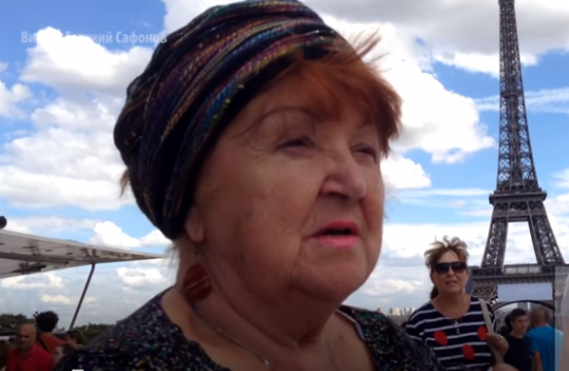 Видео с украинской пенсионеркой в Париже вызвало бурную реакцию в сети