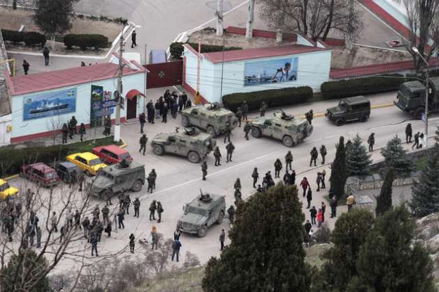 "Зона опасности и страха": показано впечатляющее количество российских войск в Крыму