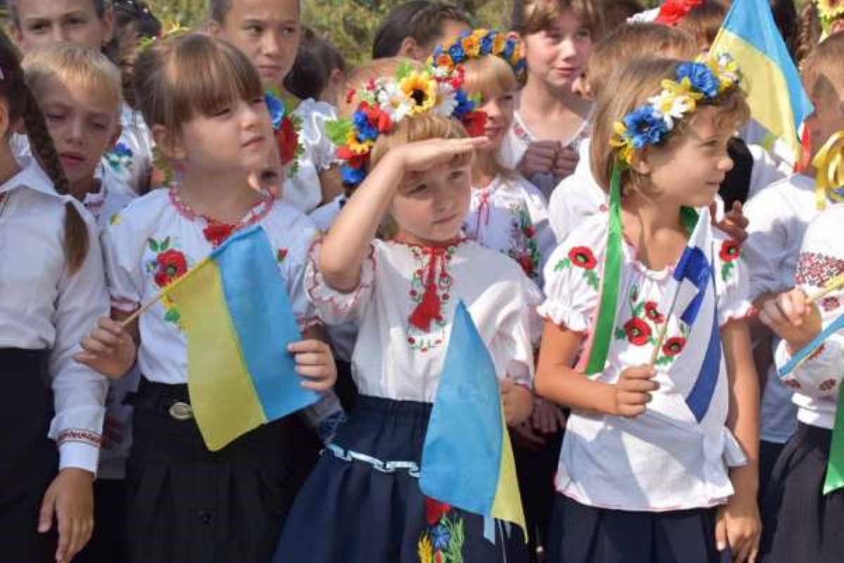 "Нож в спину": Венгрия возмутилась реформой образования в Украине