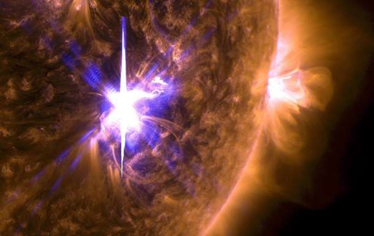 Сверхмощные вспышки на Солнце: главные угрозы