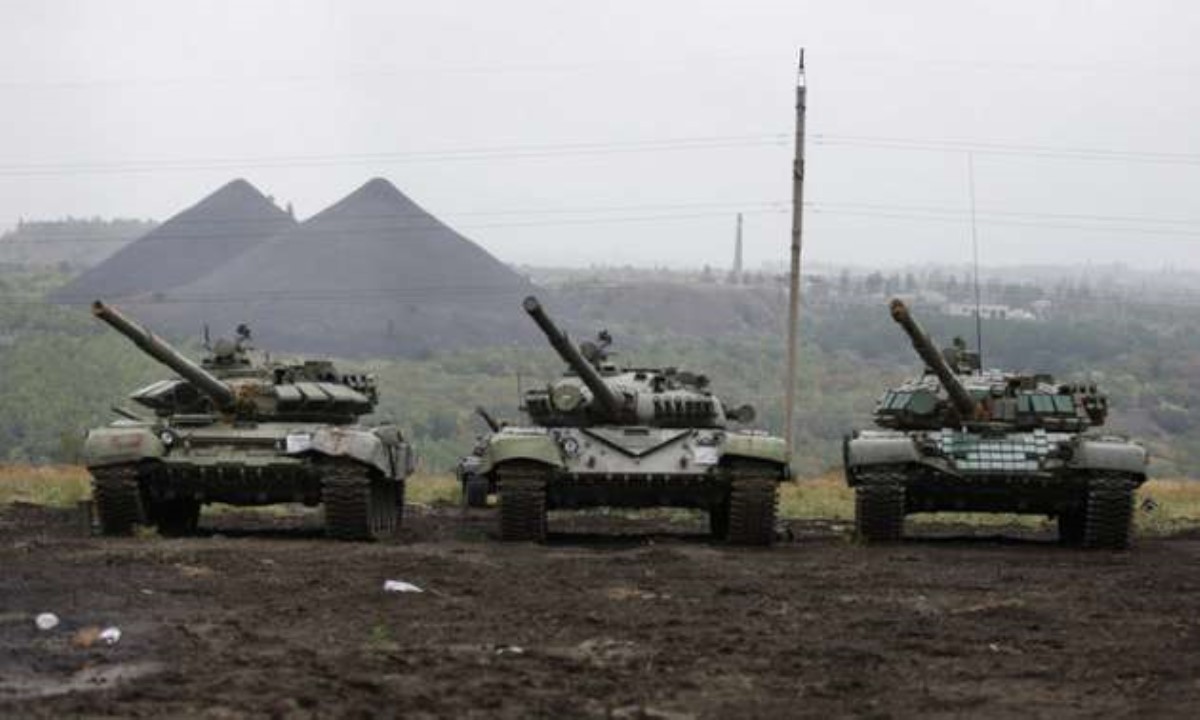 В трех километрах от ВСУ: фото базы оккупантов на Донбассе всплыли в сети