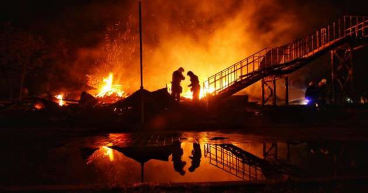 В Одессе масштабный пожар в лагере: погибли дети