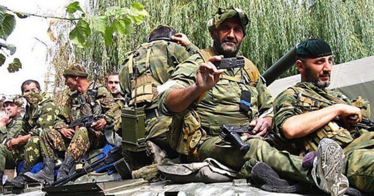 Елками торгуют: Бутусов рассказал о судьбе чеченских отрядов Путина на Донбассе