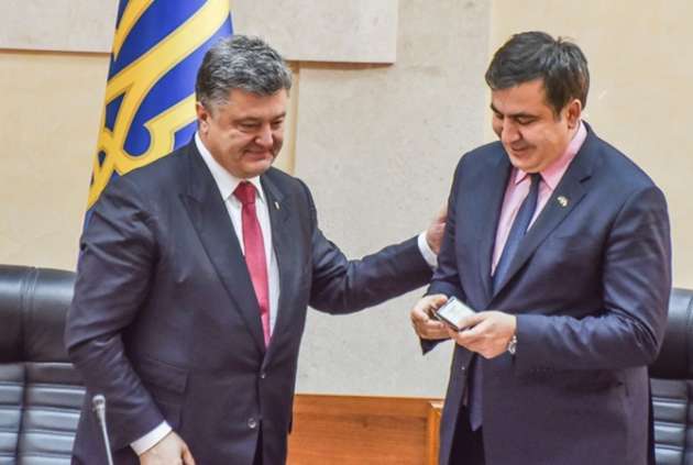 Порошенко объяснил, почему лишил Саакашвили гражданства Украины