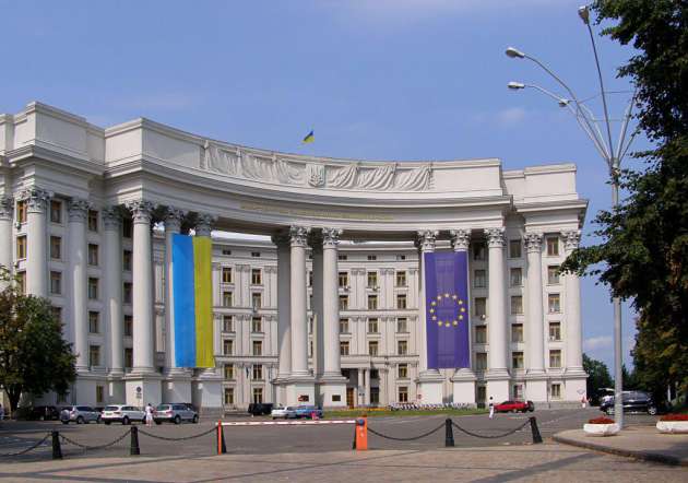Украина сделала заявление по поводу присутствия россиян в составе миротворцев на Донбассе
