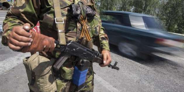 Боевики атакуют: много раненых среди бойцов АТО