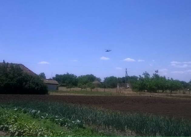 Боевой вертолет РФ над Украиной: журналисты назвали место "прорыва"