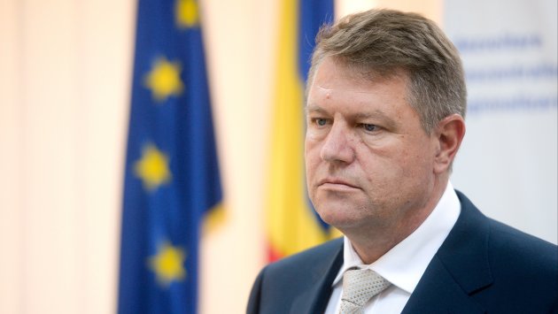"Неприятно удивлен": президент Румынии отменил визит в Украину из-за закона об образовании