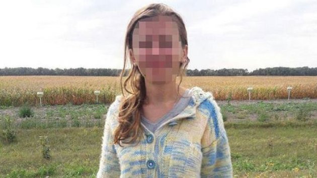 В кукурузном поле под Киевом случайно нашли женщину-маугли