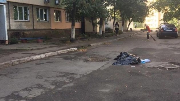 Телефон или жизнь? В Киеве пожилого мужчину ограбили и убили