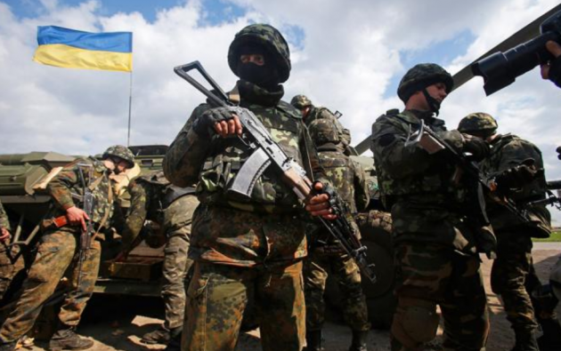 Украинцы просят Порошенко ввести режим АТО по всей стране