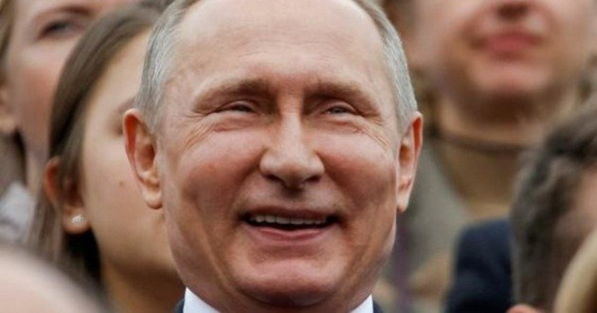 В сети "поздравили" Путина с юбилеем смешным мультиком с Януковичем: опубликовано видео