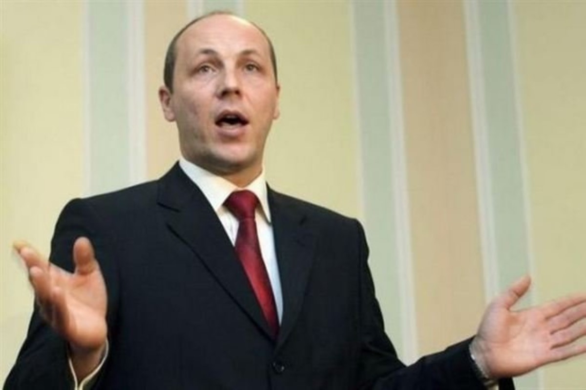 Страшный вид из окна Парубия: десятки людей легли под колеса авто