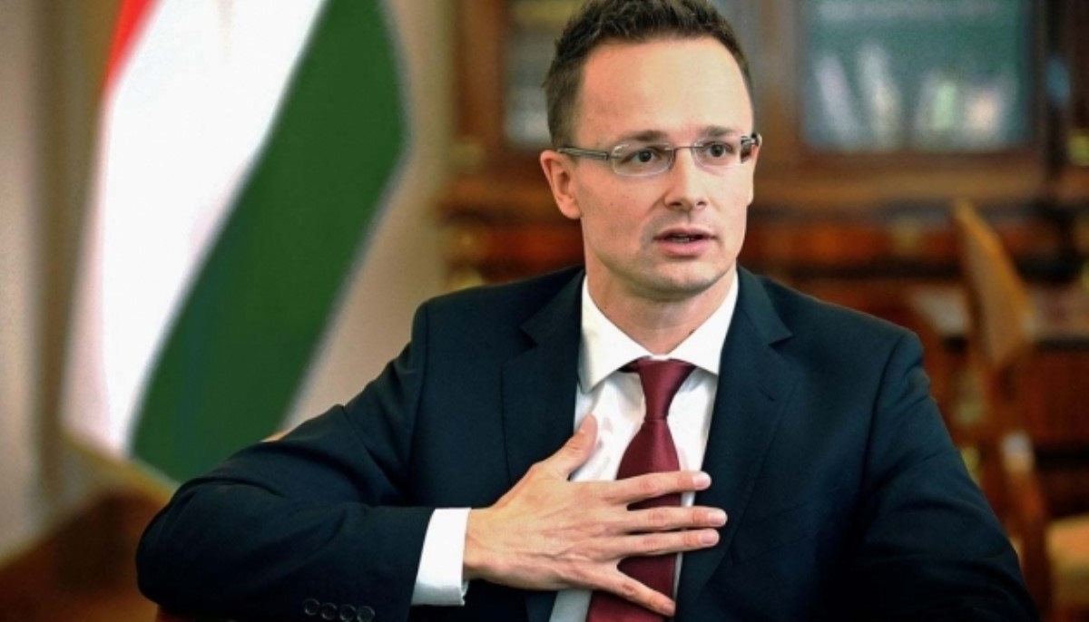 Угорщина заблокувала засідання комісії "Україна - НАТО" в грудні