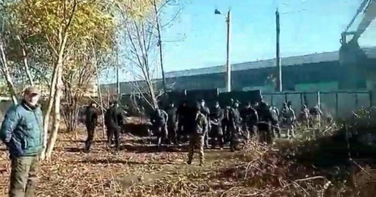 Появилось видео попытки захвата воинской части в Одессе