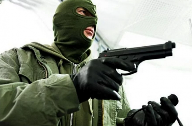 Разбойники в масках ограбили пассажирский автобус в Херсоне