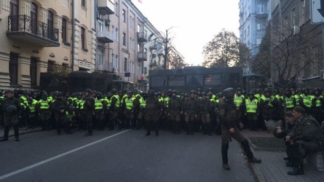 Третий день МихоМайдана. Что происходит под Радой