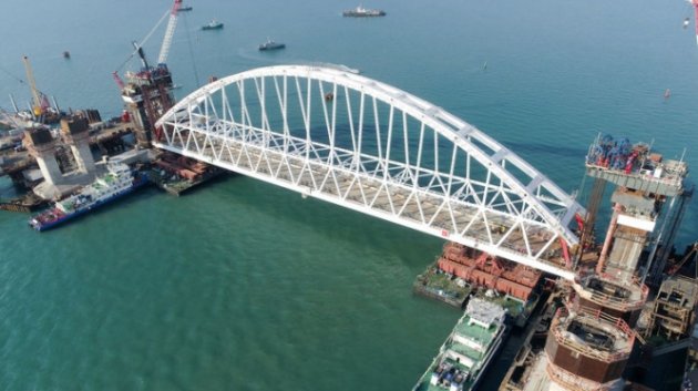 Разрушение Керченского моста: в России назвали причины и сроки