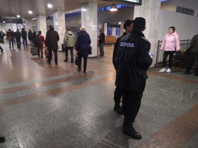 В Киеве экстренно эвакуировали вокзал