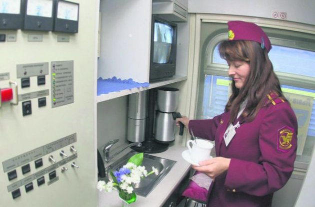 Борщ в купе подан: чем будут кормить в украинских поездах