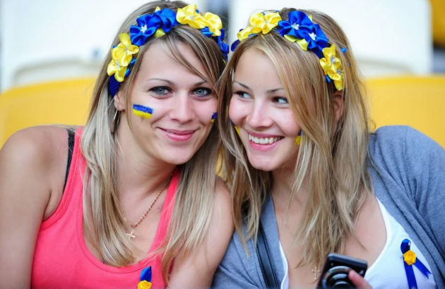 Украину назвали лучшей страной года