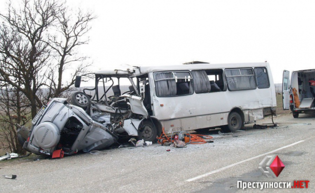 Жуткая авария с маршруткой под Киевом: много пострадавших