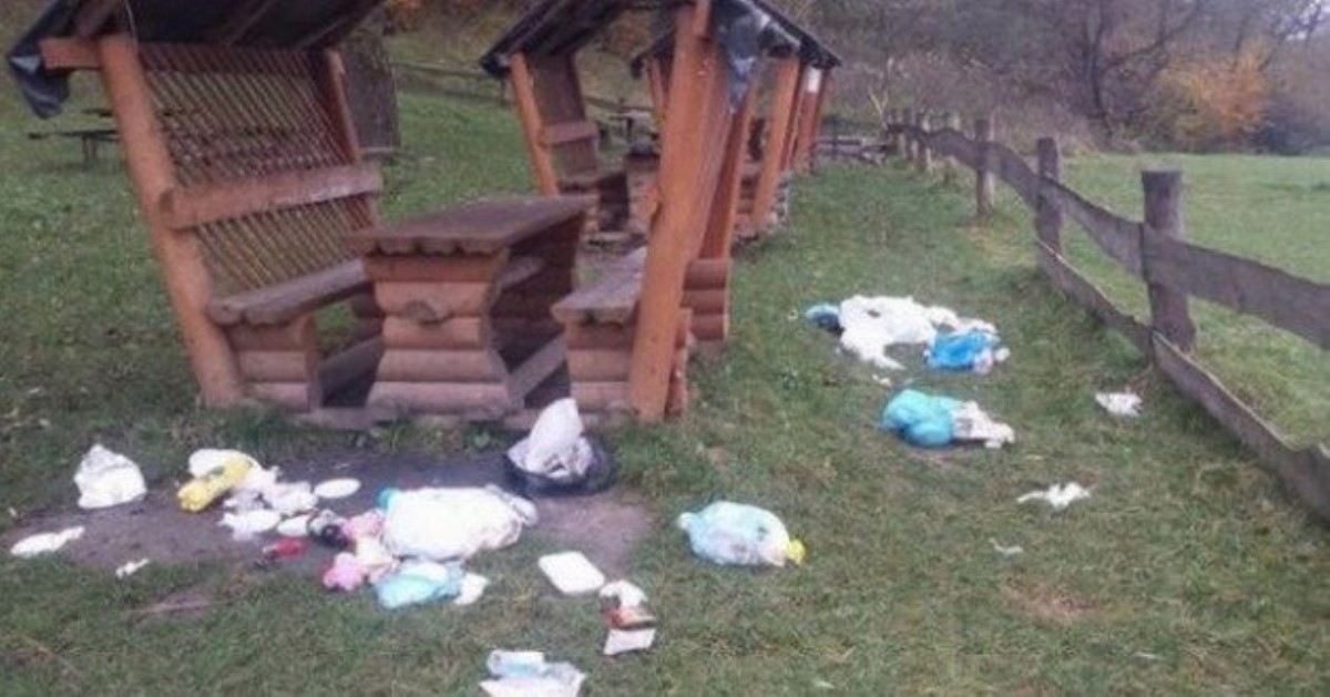 Ця наволоч хоче в Європу: українці перетворили святиню на смітник