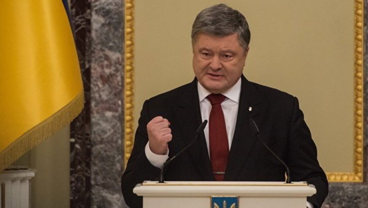 Рада вернула Порошенко право единолично назначать губернаторов
