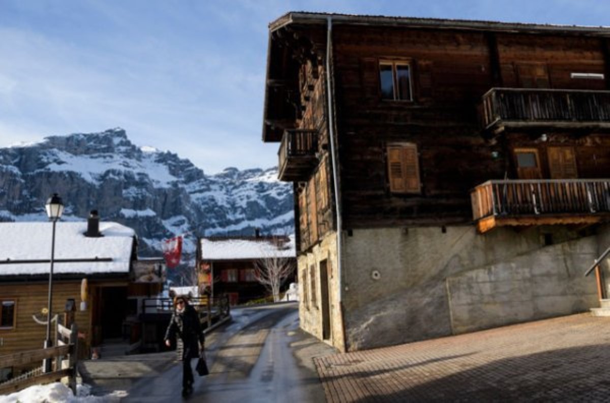 Село в Швейцарии предлагает семьям 60 тысяч евро за переезд к ним на ПМЖ
