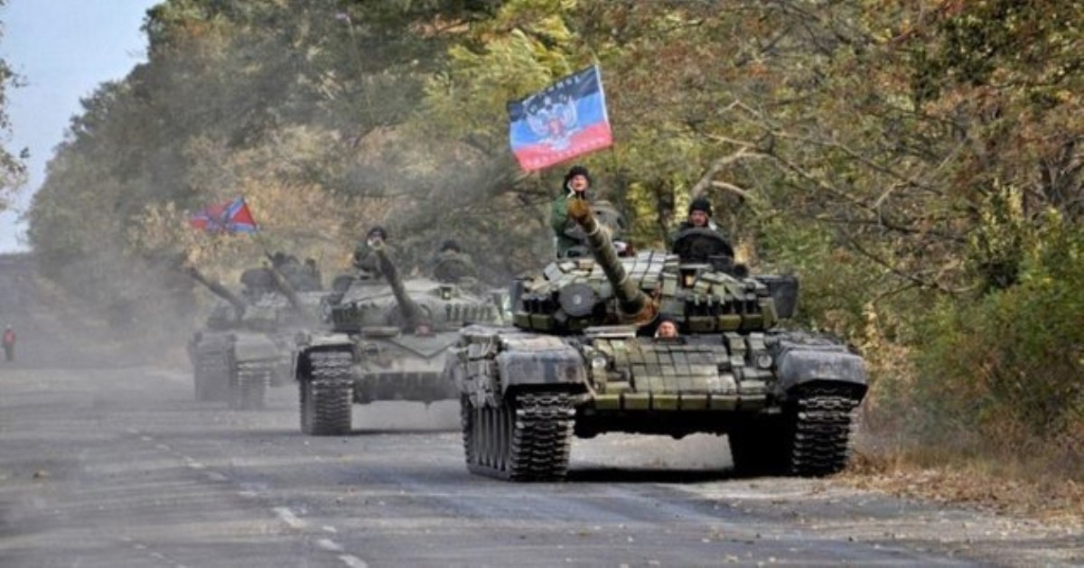 В оккупированный Луганск вошли войска Захарченко