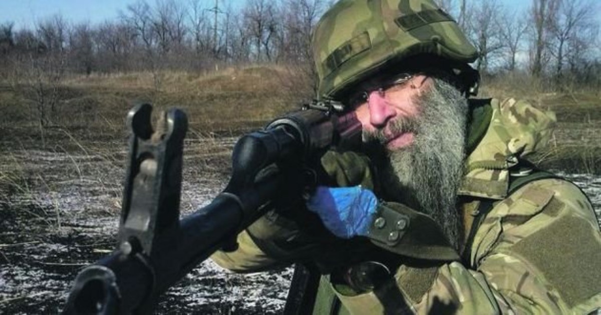 Украинская армия отказывается от пены и бритвы