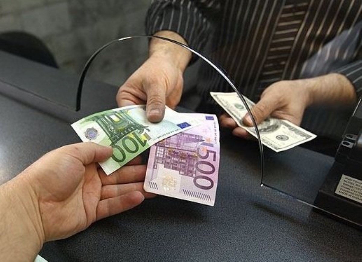 В Украине изменили правила покупки валюты
