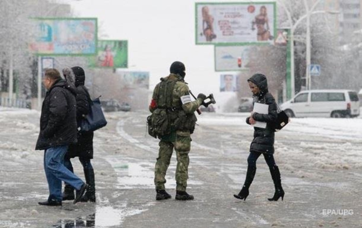 Ситуация в Луганске: военную технику убрали, ТВ не работает