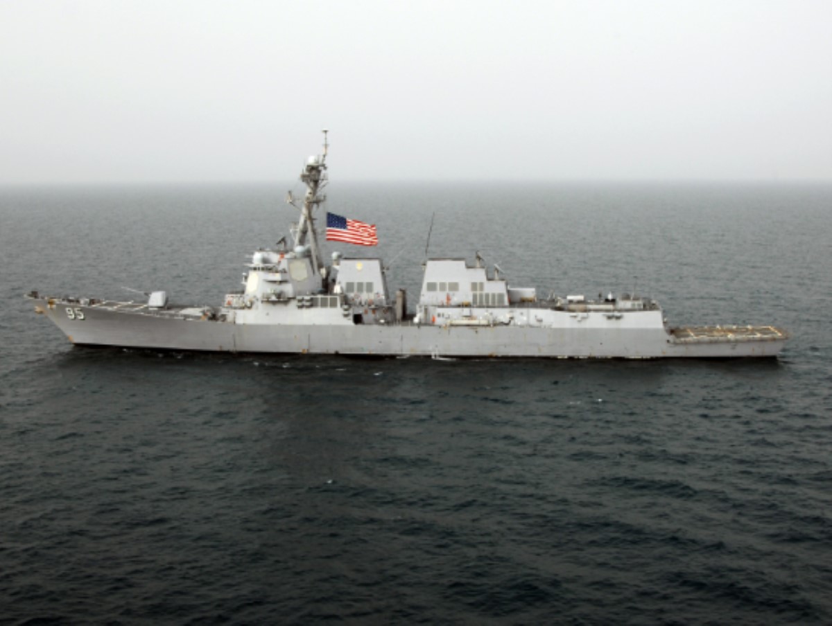 В Черное море вошел американский боевой корабль