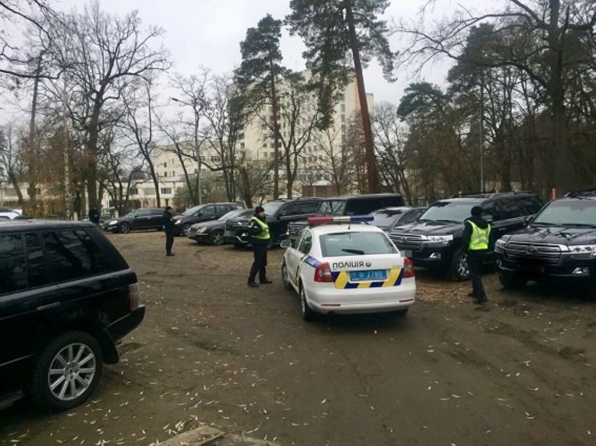Полиция отпустила всех криминальных "авторитетов" из Пуща-Водицы