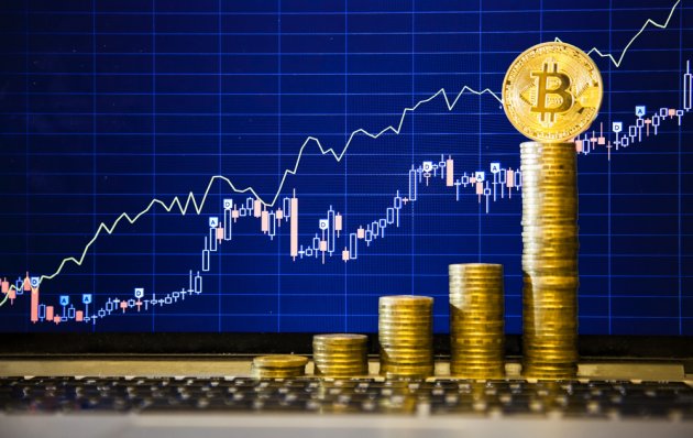 Курс Bitcoin за сутки взлетел на $1000