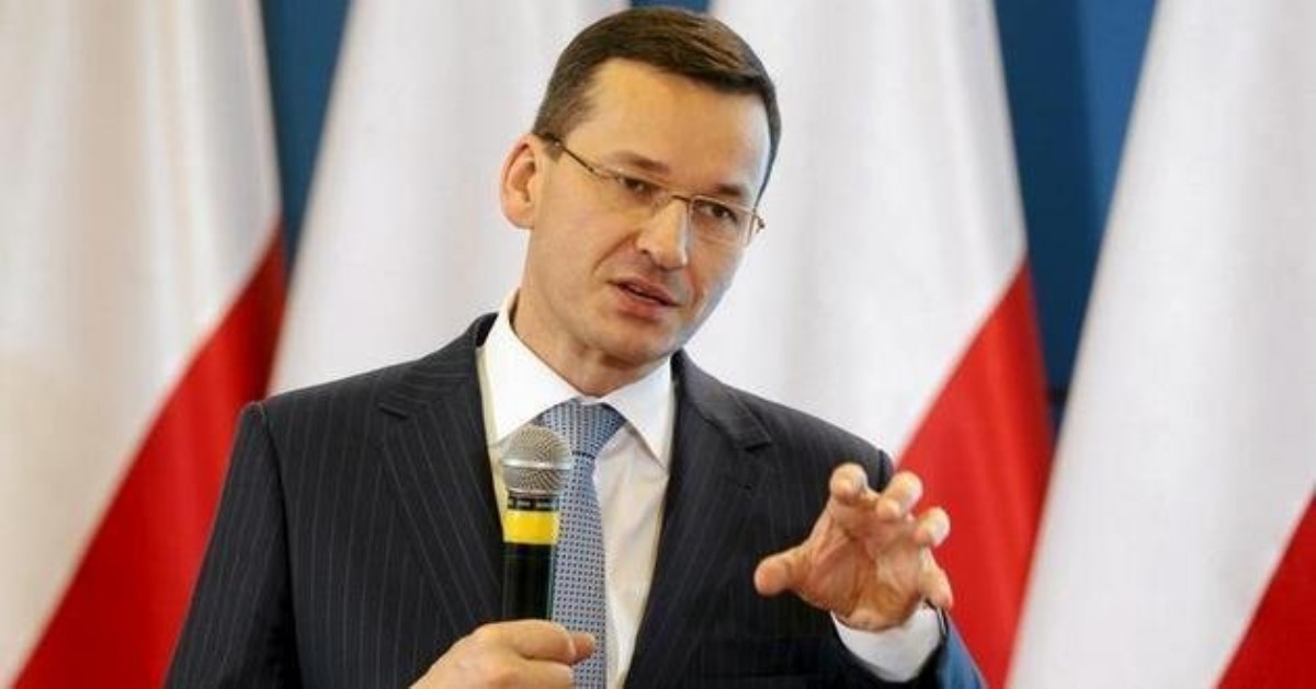 Новий прем’єр Польщі вже розповів про українських біженців та "геноцид" на Волині