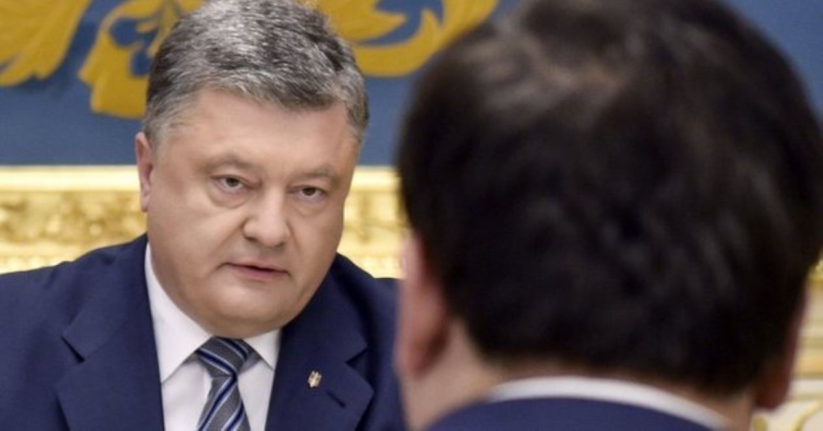 Игра России: источник рассказал, почему Порошенко пошел "войной" на Саакашвили