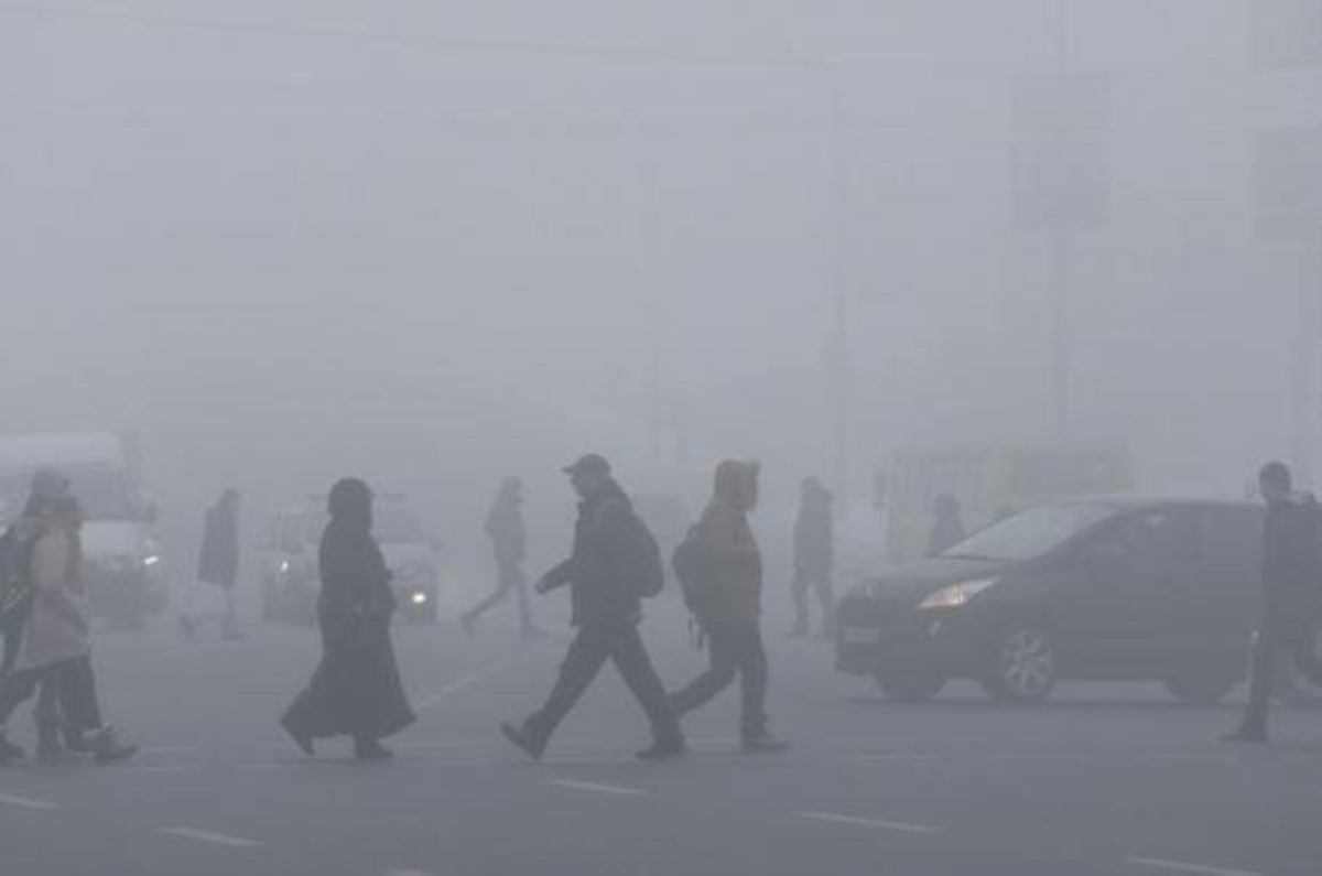 Спасатели предупредили о густом тумане в Киеве и области