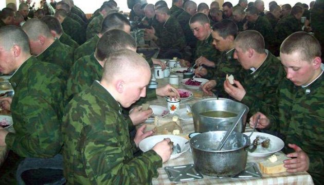 Украинских военных предложили кормить кефиром вместо мяса
