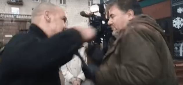 В центре Киева экс-боец АТО избил журналиста Коцабу