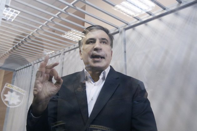 Раскрыта схема, как Курченко передавал деньги Саакашвили
