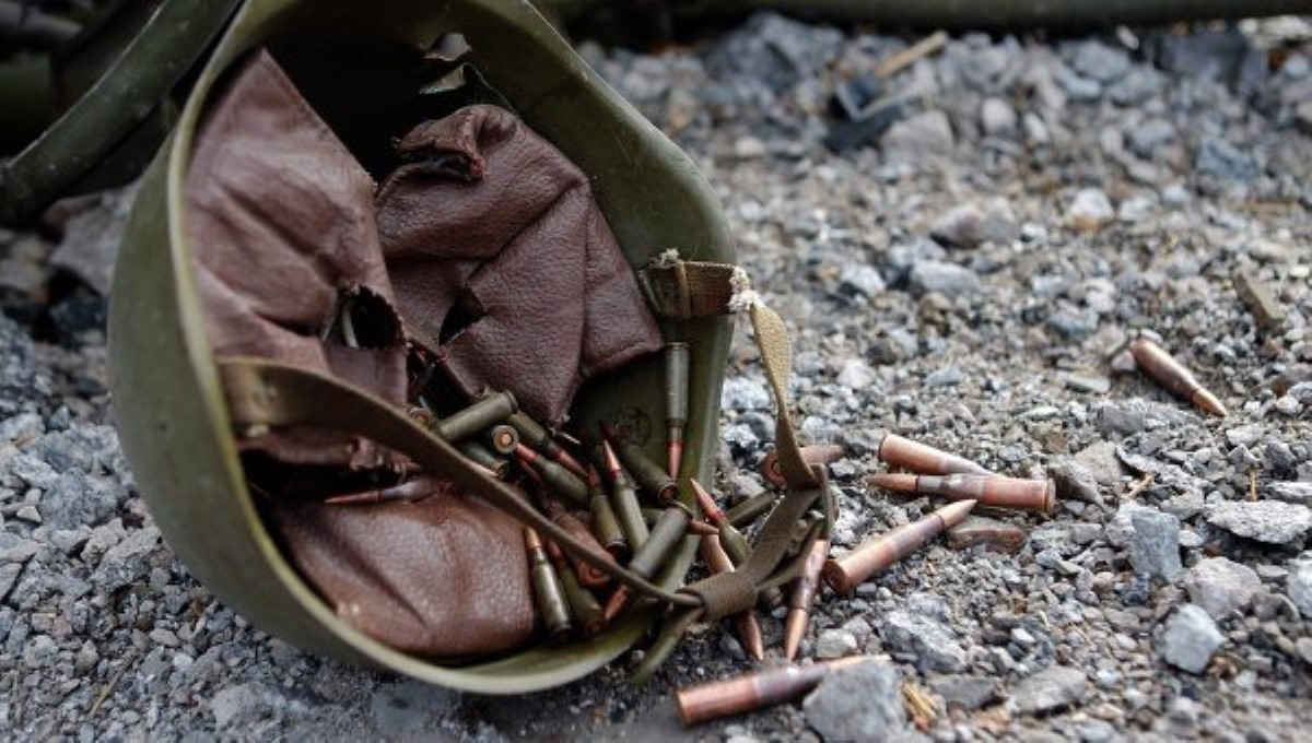 В зоне АТО из-за подрыва на взрывном устройстве погиб украинский военный