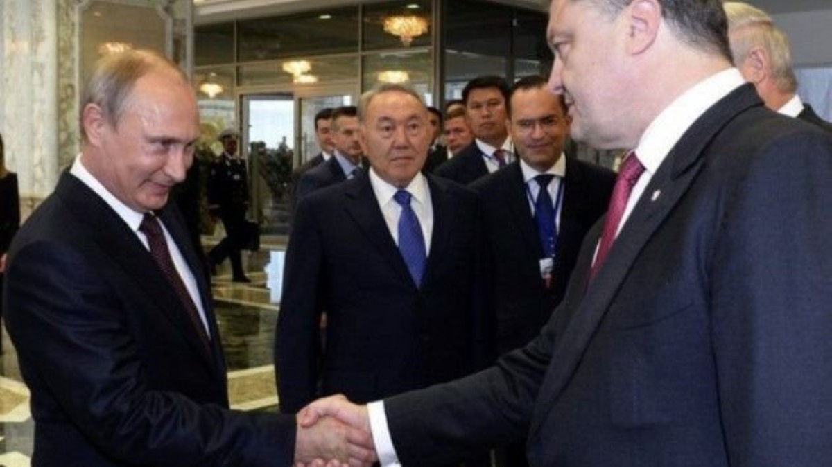 "Один на один". Кравчук намекнул на встречу Порошенко и Путина