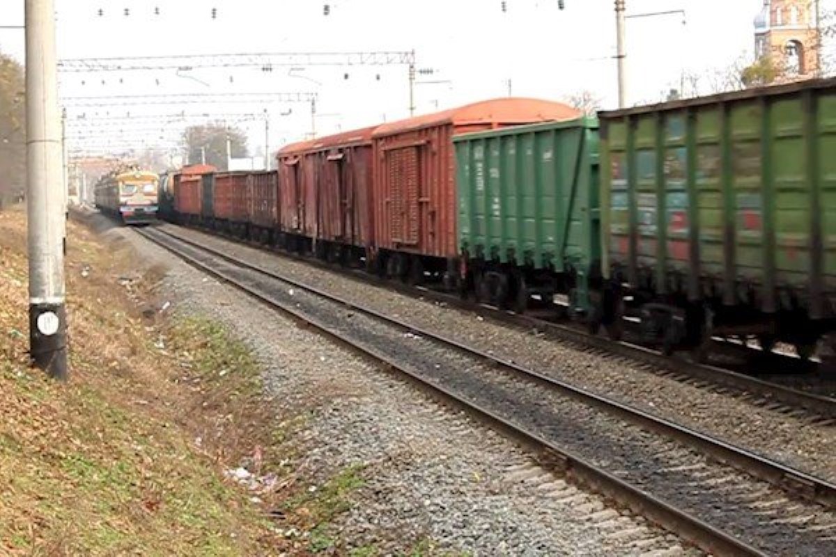 В России нашли заминированный поезд из "ДНР"