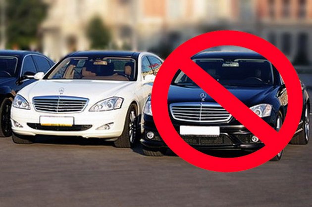 В Туркменистане запретили автомобили темных оттенков