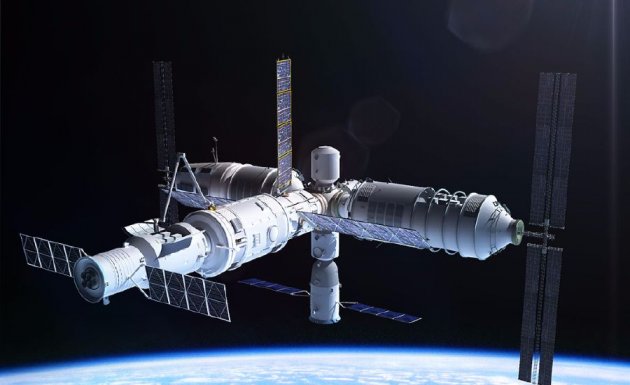 Китайская космическая станция несется к Земле